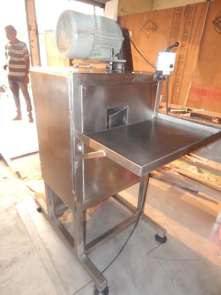 Power Roller Conveyors